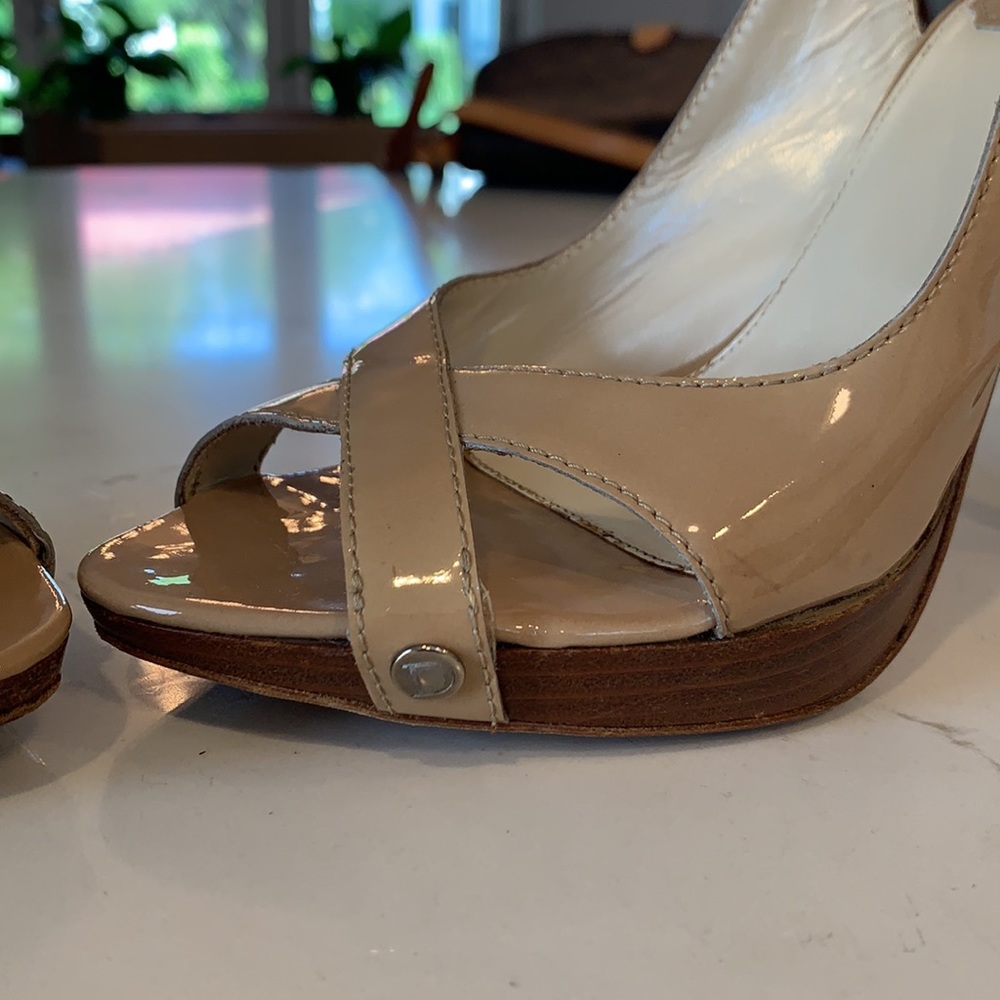 Christian Dior patent leather platform pumps - Picture 12 of 16